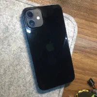 ایفون ۱۲نرمال