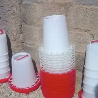 فروش یک فن و تعدادی آبخوری و دونخوری مرغ و پرنده|لوازم جانبی حیوانات|شیراز, بید زرد|دیوار