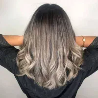 آموزش رنگ و لایت