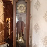 ساعت ایستاده چوبی