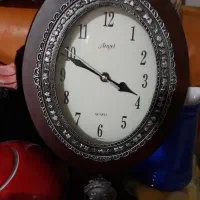 ساعت دیواری قدیمی