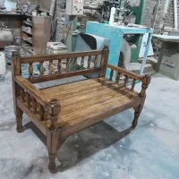 تولیدی تخت سنتی و شاهنشین تمام چوب چنار|مبلمان خانگی و میز عسلی|مهریز, |دیوار