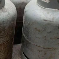 تعدادی کپسول لرد.صحرا.پرسی