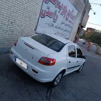 رانا مدل 92|خودرو سواری و وانت|شیراز, شیشه‌گری|دیوار