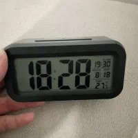 ساعت رومیزی دیجیتال
