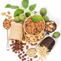 استخدام کار در منزل