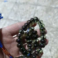 یک تسبیح سندلوس برای فروشی