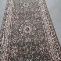 کناره و فرش در حد نو