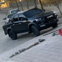 کی ام سی T8زیر قیمت بازار