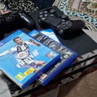 پلی‌استیشن ۴ pro