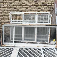 پنچره‌وحافظ‌درب‌آپارتمان