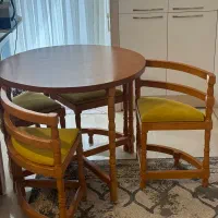 میز ناهارخوری کم جا