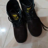 بوت مردانه وزنانه