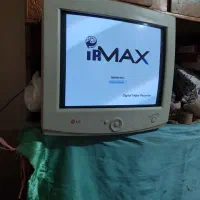 سیستم کامپیوتری و مانیتور و هارد