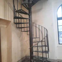 جوشکاری وآهنگری ساختمان(پله گرد،چهارچوب،فرم)