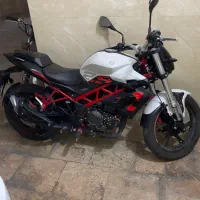 بنلی ۲۵۰ تک