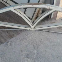 در حیاط آهنی|مصالح و تجهیزات ساختمان|ایوان, |دیوار