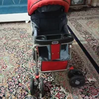 کالسکه قرمز مشکی