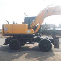 بیل مکانیکی چرخی لاستیکی ۱۷۰|خودرو سنگین|اسلام‌شهر, شهرک واوان|دیوار