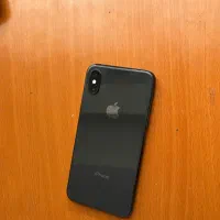 ایفون xs