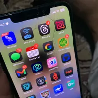 اپل iPhone XS Max با حافظهٔ ۵۱۲ گیگابایت