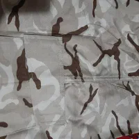 لباس سربازی|لباس|شیراز, زرهی|دیوار