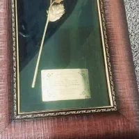 تابلو گل رز ورق طلا