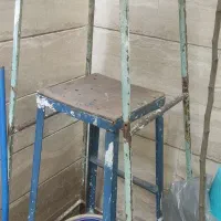 چهارپایه آهنی سایز متوسط