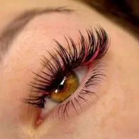 مدل تخفیف اکستنشن مژه مشکی و رنگی لیفت مژه و ابرو|خدمات آرایشگری و زیبایی|رشت, گلسار|دیوار