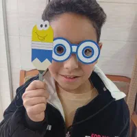 عینک جشن صدگان دراصفهان برای مدارس