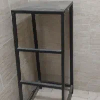 چهار پایه آهنی