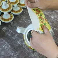 برچسب زدن و پخت و بسته بندی قوری چینی