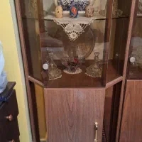 ویترین شیشه ای دوتا به صورت مجزا|بوفه، ویترین، کنسول|اصفهان, سپاهانشهر|دیوار
