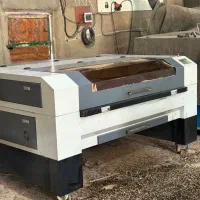 دستگاه لیزر و برش غیرفلزات