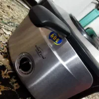 سرخ کن فوری درحد نو می‌باشد