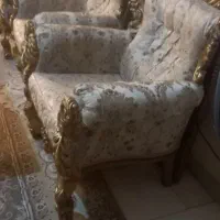 یکدست مبل سلطنتی ۹ نفره با ۳ عدد میز عسلی
