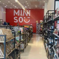 استخدام فروشنده خانم و اقا