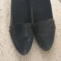 ۳۹۳۸ کفش|کیف، کفش، کمربند|قم, نخودی|دیوار