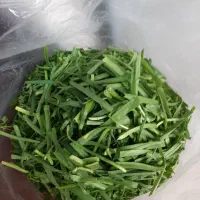 سبزی آماده قورمه سبزی. پاک شده وبسته شده