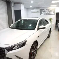 استخدام نیروی اداری خانم در نمایشگاه ماشین