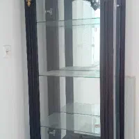 یک بوفه ۴طبقه