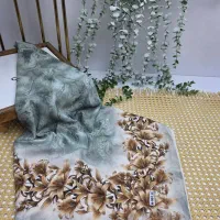 روسری نخی قواره بزرگ زیر قیمت بازار|لباس|نسیم‌شهر, |دیوار