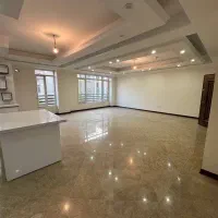 85-متر-رو-به-آفتاب-کم-سن-چهارباغ
