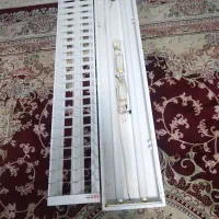 چهار عدد قاب مهتابی و لامپ به شرط سلامت|لامپ و چراغ|تهران, امیر بهادر|دیوار