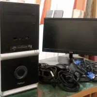 مانیتور و کیس و کیبورد موس