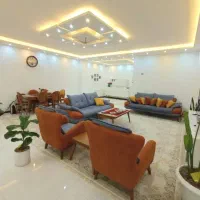 139-متر-سـالـن-بـزرگ-تـک-واحـدی-گـل-فـایـل-ها