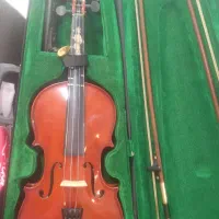 ویولن رناتو