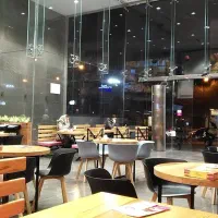 استخدام نیروی آشپزخانه در رستوران زنجیره ای