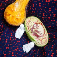 حکاکی  میوه یلدا