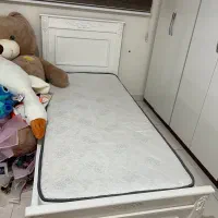 تخت تک نفره